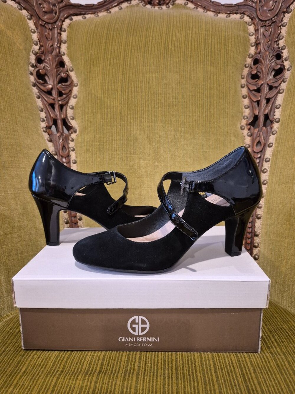 GIANI BERNINI  NEW  size 10 shoes